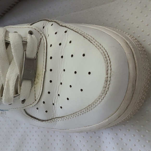 NIKE AIR FORCE 1 MID WHITE 2014(GS) YOUTH SHOE - Picture 3 of 12